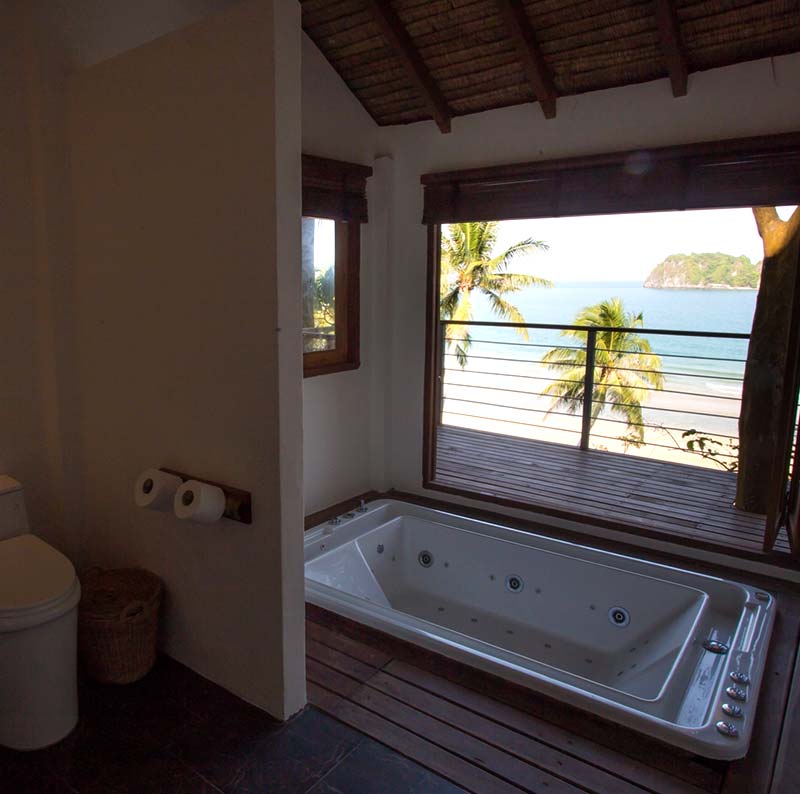 The Nest Signature Villa with Jacuzzi & Seaview